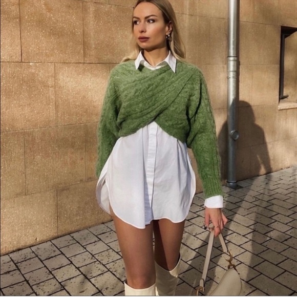 NWOT Zara cable knit sleeve scarf sweater - Picture 5 of 12